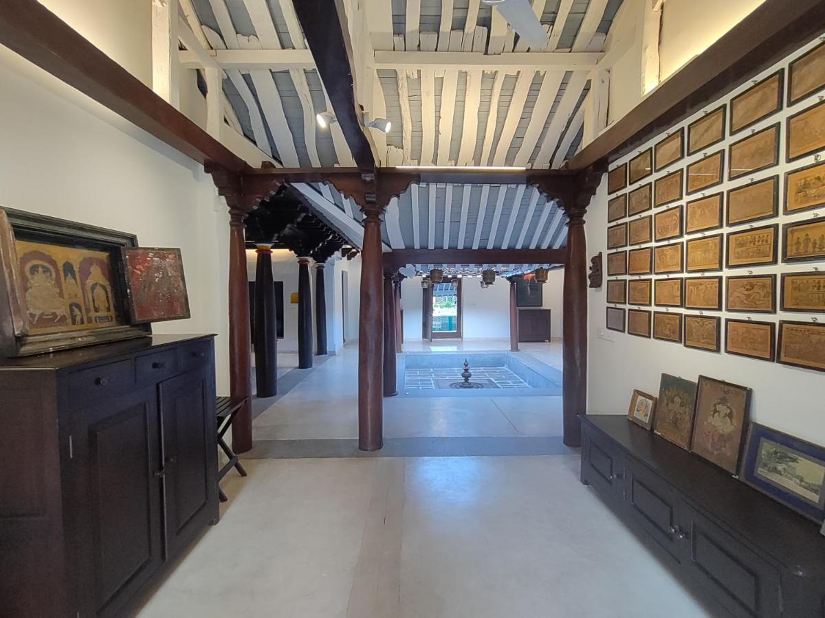 Mangala Heritage By Luxunlock Private Villas Tirukkannapuram Exterior photo