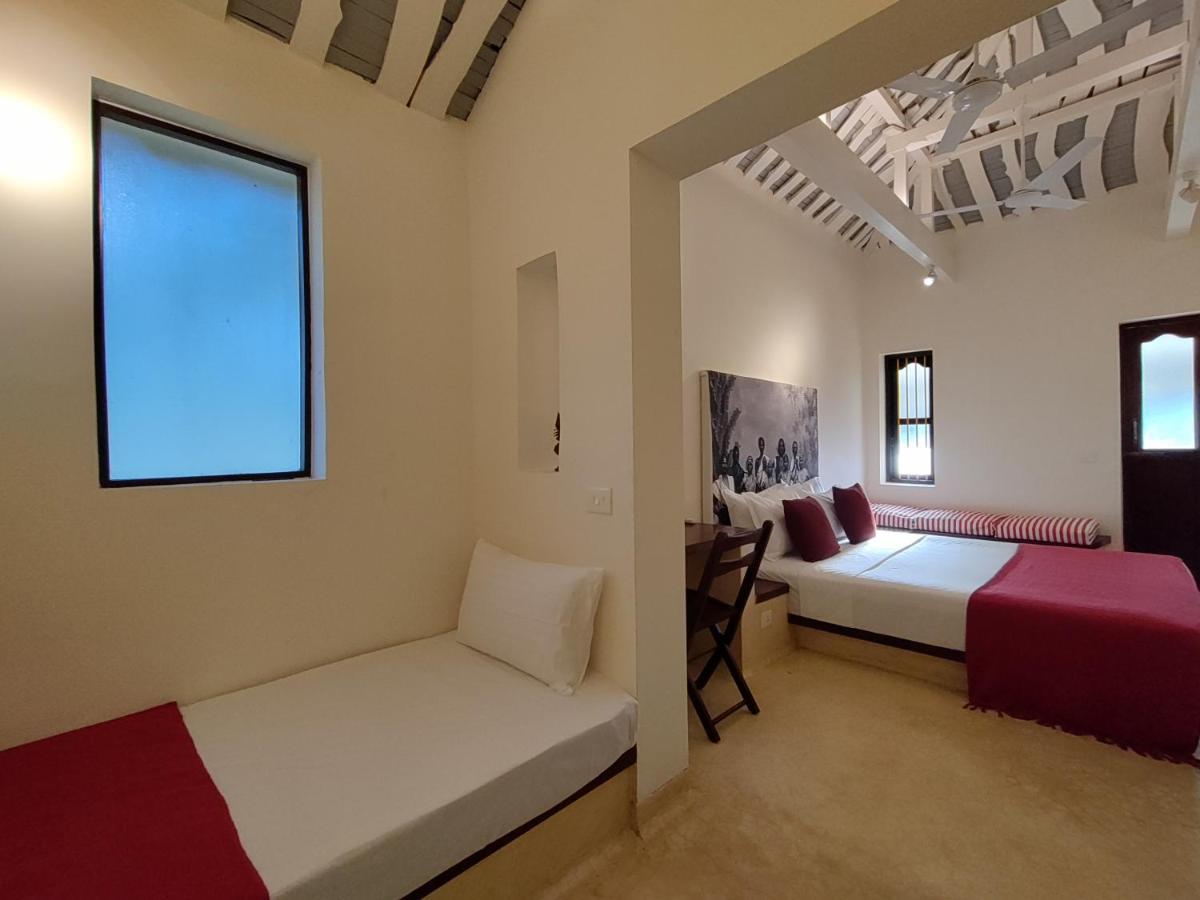 Mangala Heritage By Luxunlock Private Villas Tirukkannapuram Exterior photo