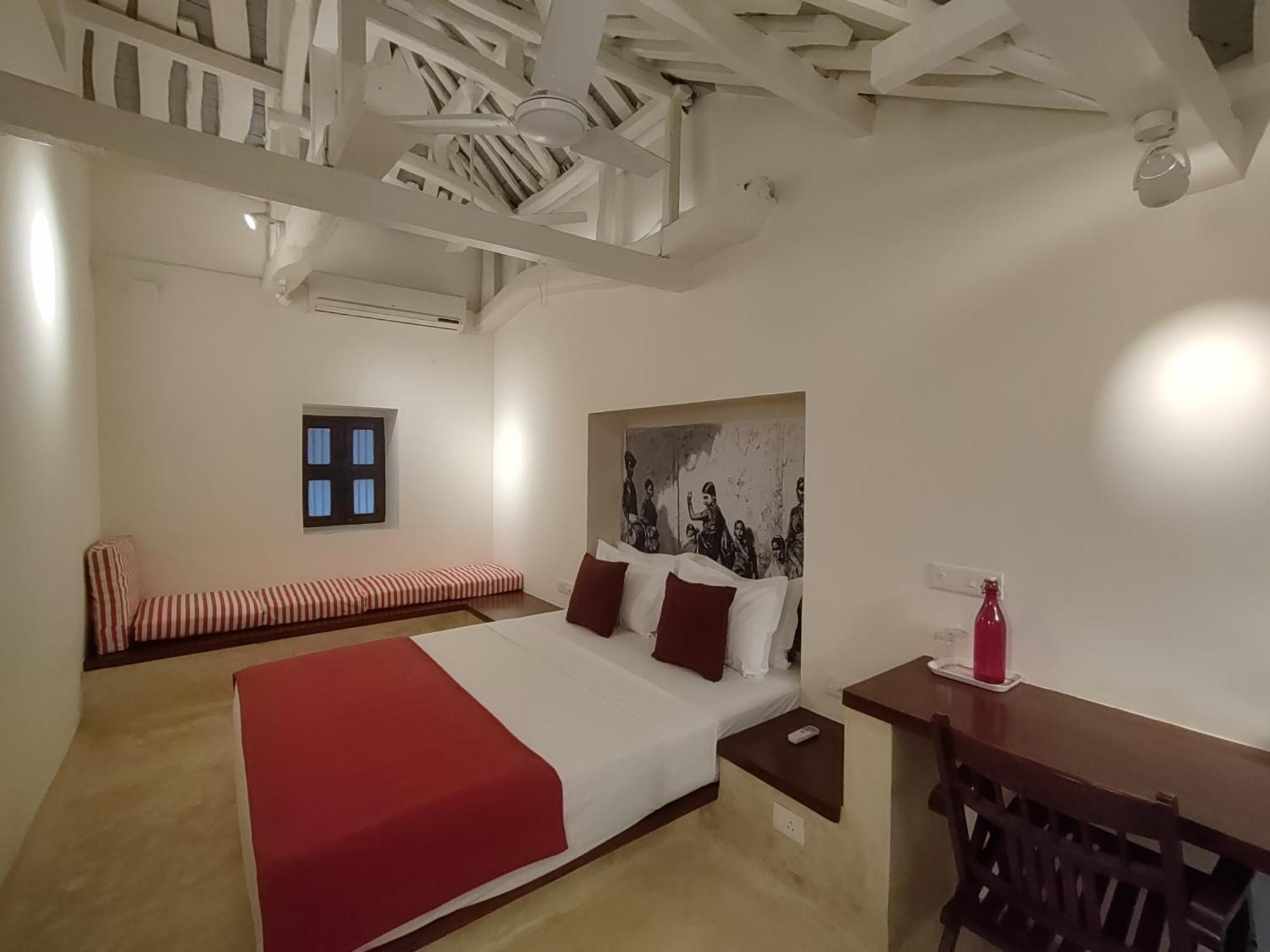 Mangala Heritage By Luxunlock Private Villas Tirukkannapuram Exterior photo